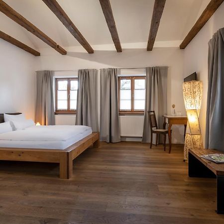 Gasthaus Unterwirt Fridolfing エクステリア 写真