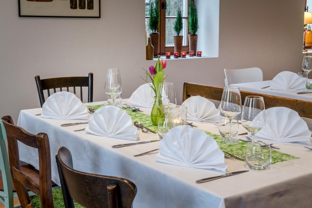 Gasthaus Unterwirt Fridolfing エクステリア 写真